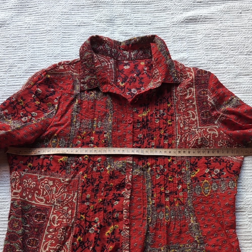 Women's Red Patterned Top - Picture 2 of 4